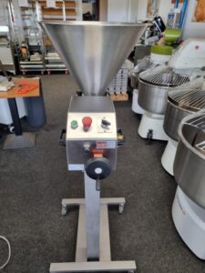 Oliebollendoseermachine